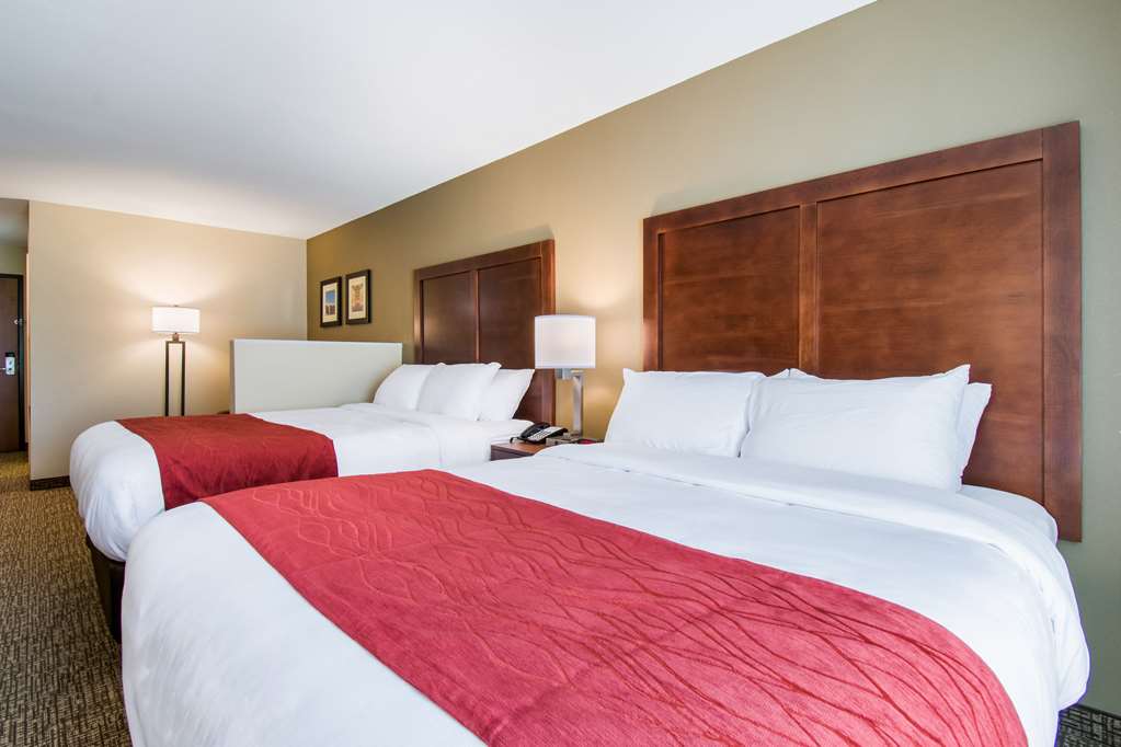 Comfort Inn & Suites Harrisburg Hershey West - photo 32