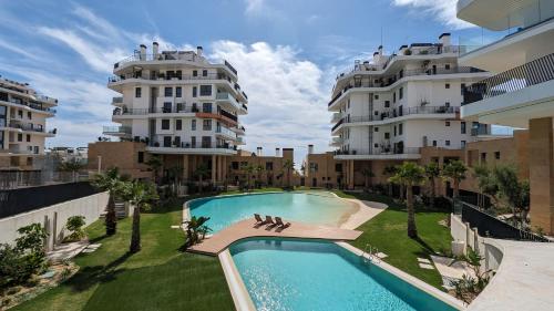ALLONBAY sea view apartment — 4-Star Luxury Hotel in Villajoyosa, Spain