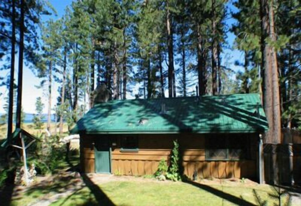 673 San Francisco Avenue By Redawning — South Lake Tahoe