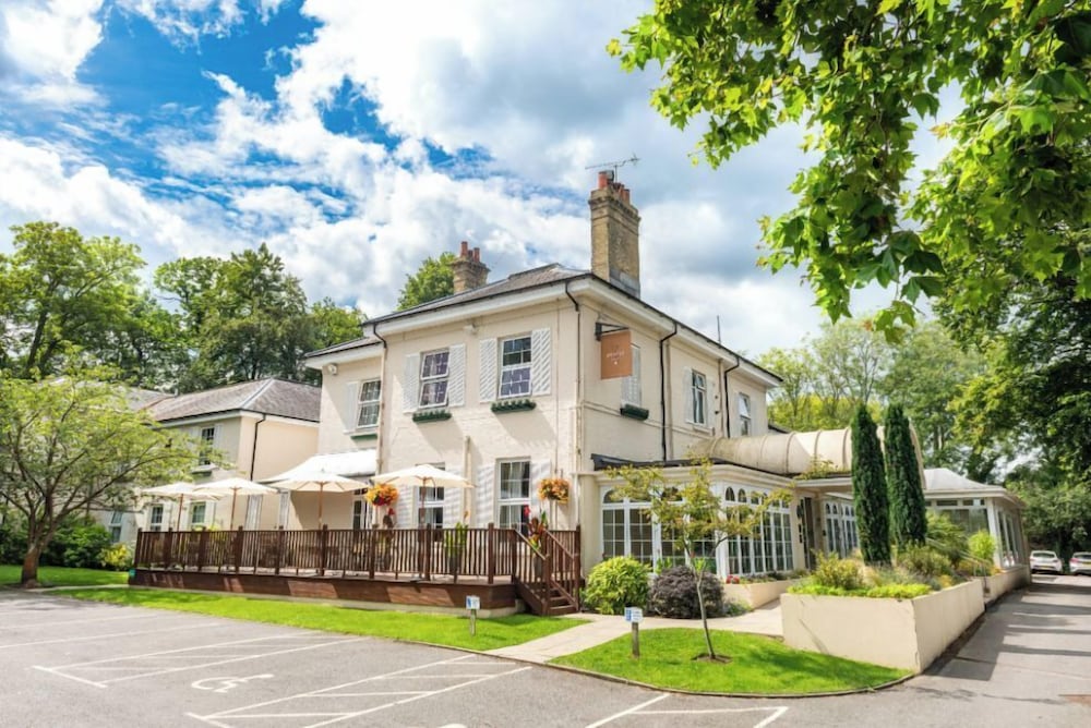 Best Western Forest Lodge Hotel