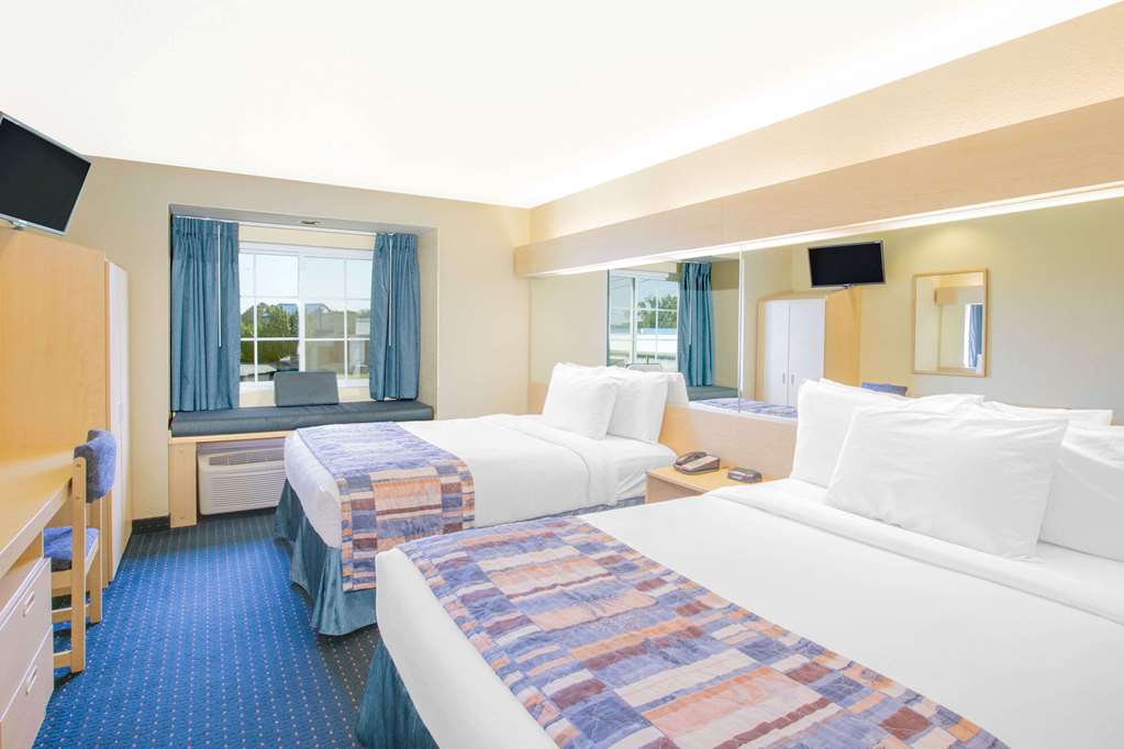 Microtel Inn & Suites by Wyndham Albertville - photo 11