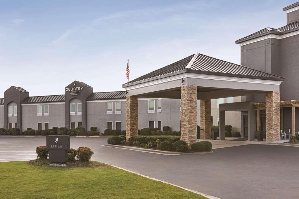 Country Inn & Suites by Radisson Dunn I 95 — hotel in Dunn