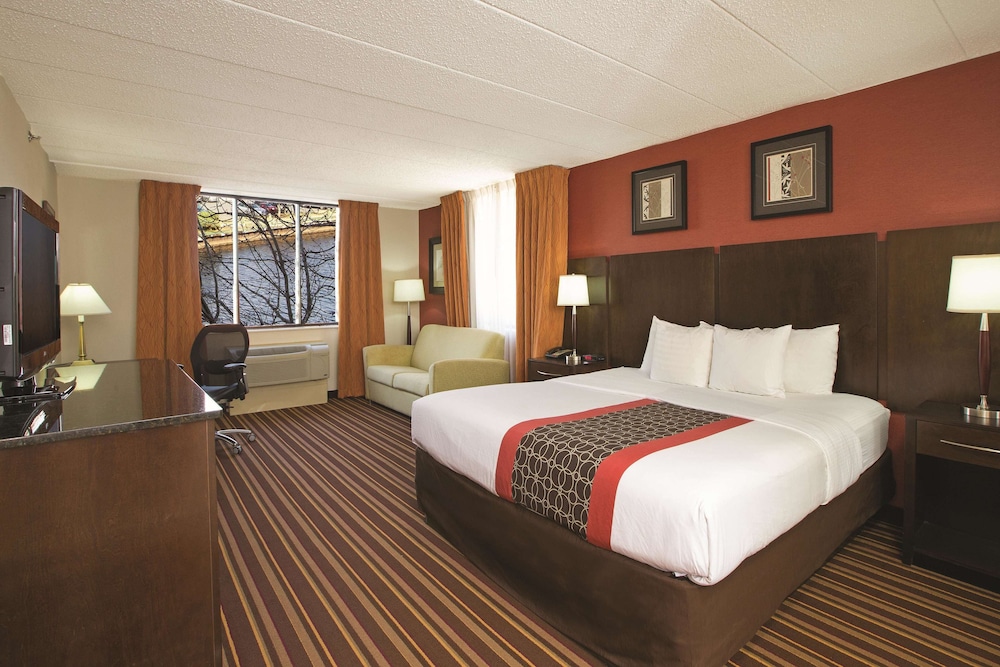 DoubleTree by Hilton Salisbury - photo 7