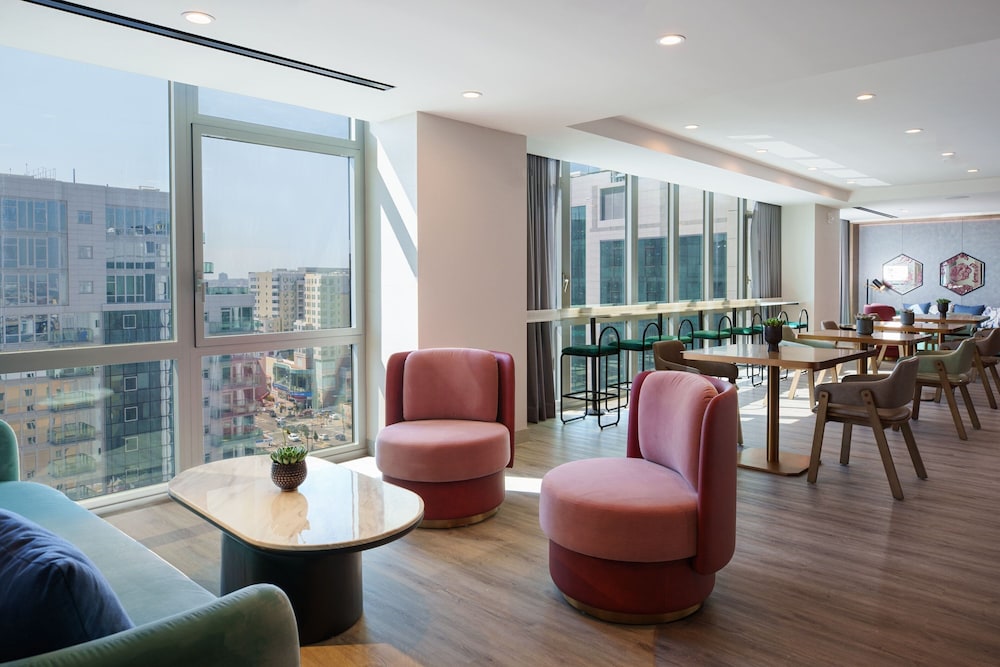 Renaissance New York Flushing Hotel at Tangram - photo 30