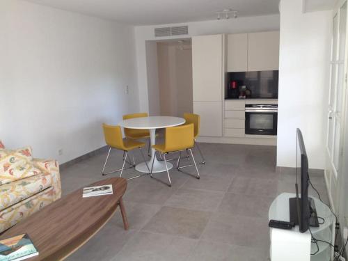 New Development Place Des Lices in Saint-Tropez, France