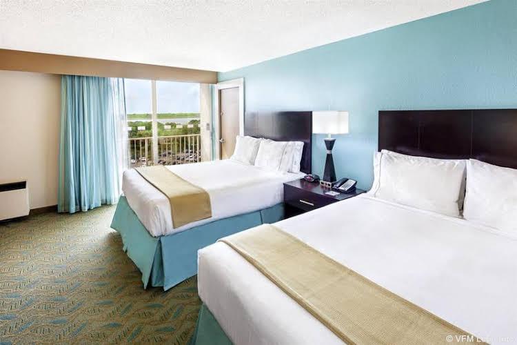 Best Western Plus Charleston Downtown Hotel - photo 6