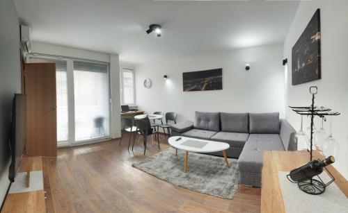 Bibi's Apartments — 4-Star Luxury Hotel in Skopje, Republic of Macedonia