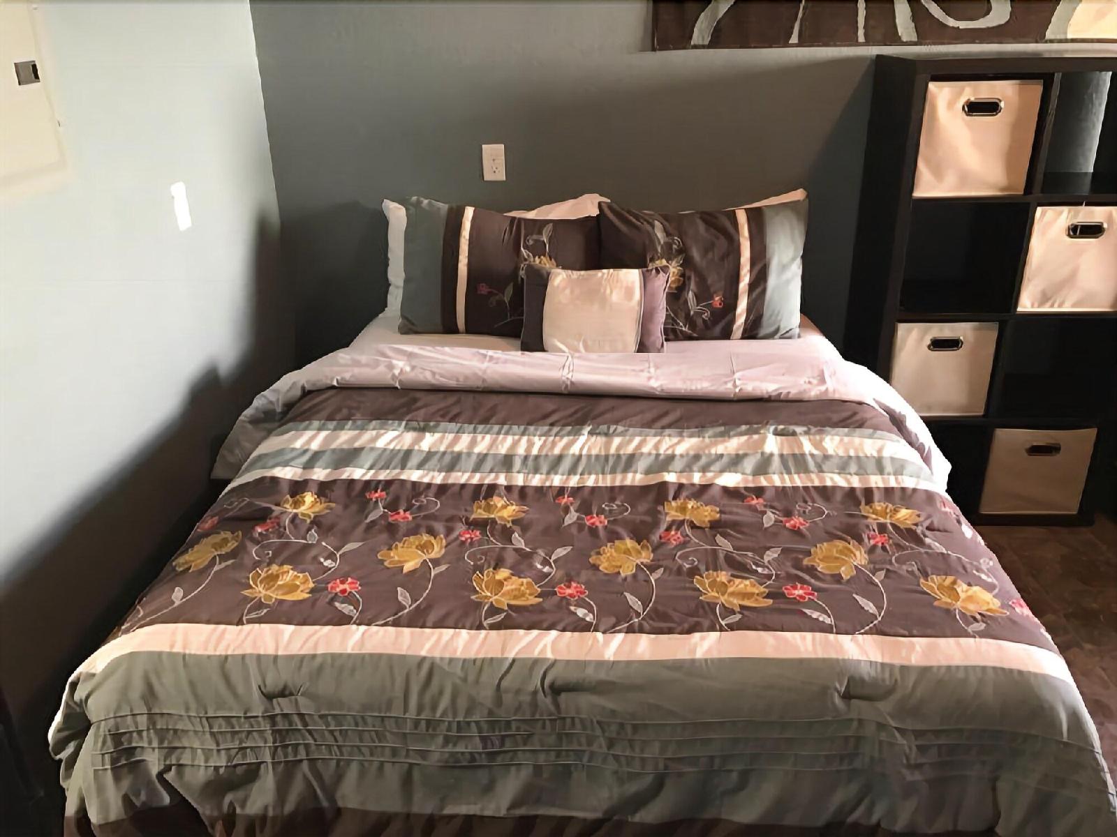 Riverfront Studio Suites - photo 7