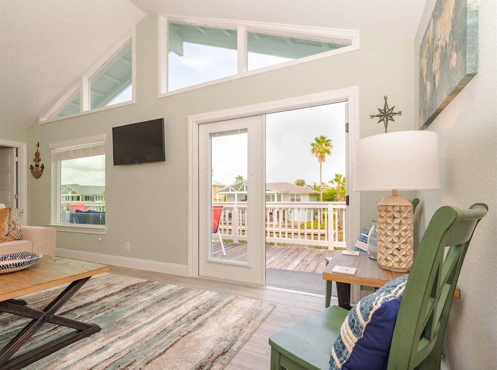 Sandy Oasis by Miss Kitty s in Rockport, United States