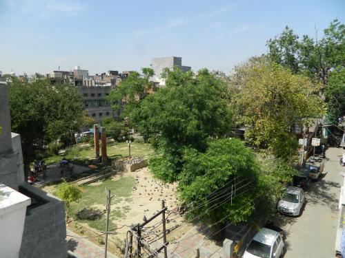 Hotel Bindra Paradise 800 Meter From Golden Temple