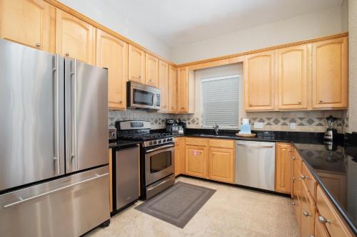 Coastal Pleasure Dbts 4792 Ocean Blvd 4Br 3.5Ba - photo 13