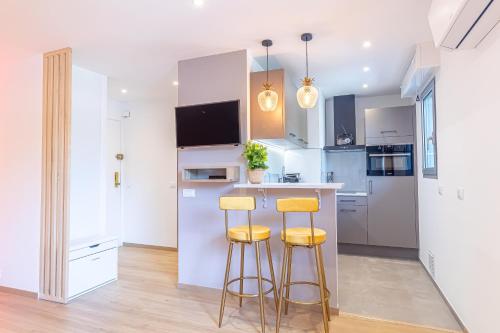 Le 182 Promenade du Soleil in Menton, France