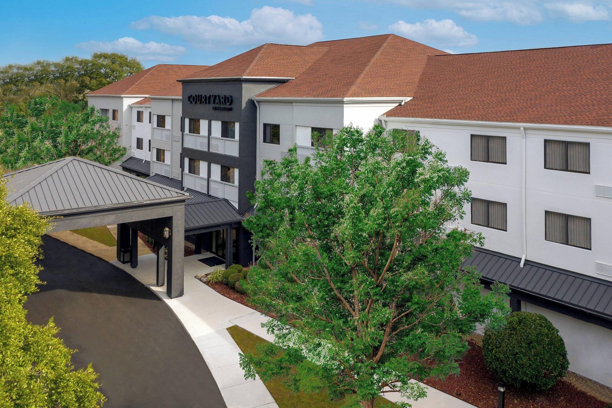 Courtyard by Marriott Tallahassee North I 10 Capital Circle - featured photo