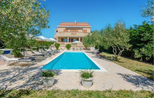 Amazing Home In Polaca With Wifi — 4-Star Luxury Hotel in Polaca, Croatia