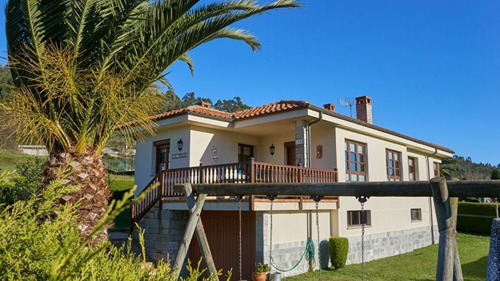 Los Robles — Llanes