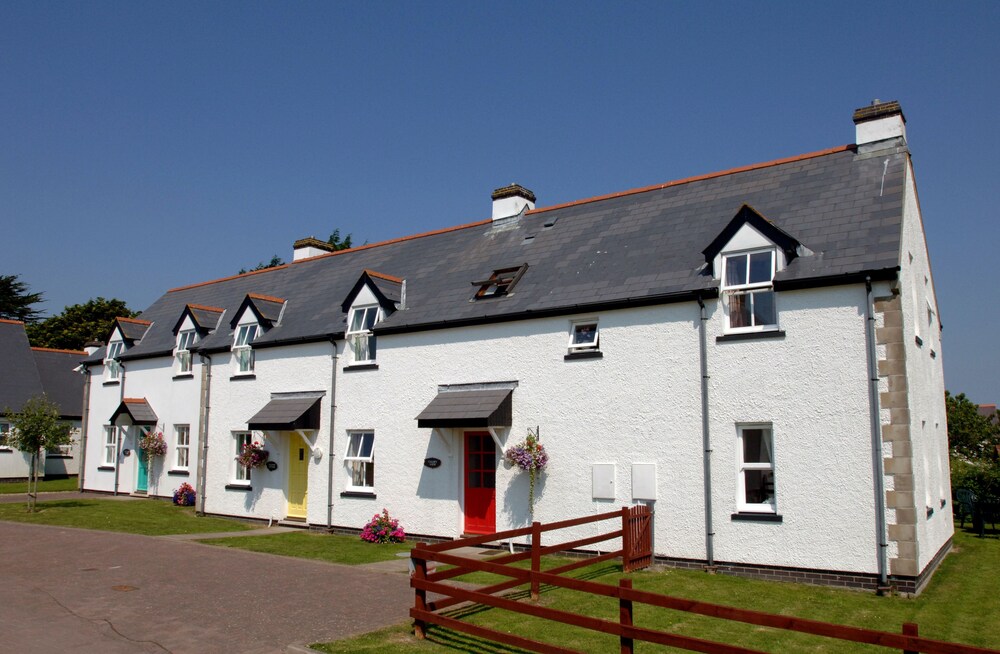 Celtic Haven Resort — 4-Star Luxury Hotel in Tenby, United Kingdom