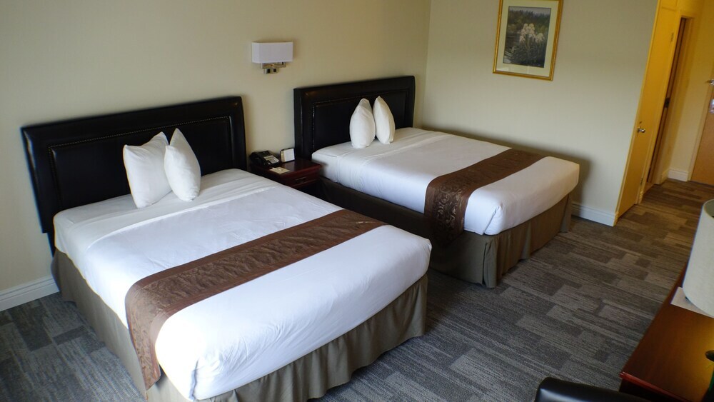 The Peninsula Inn — Niagara Falls — photo 5