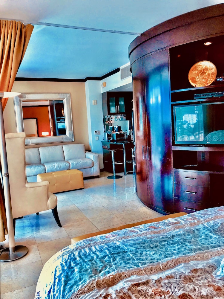 De Soleil Hotel on Ocean Drive - photo 7