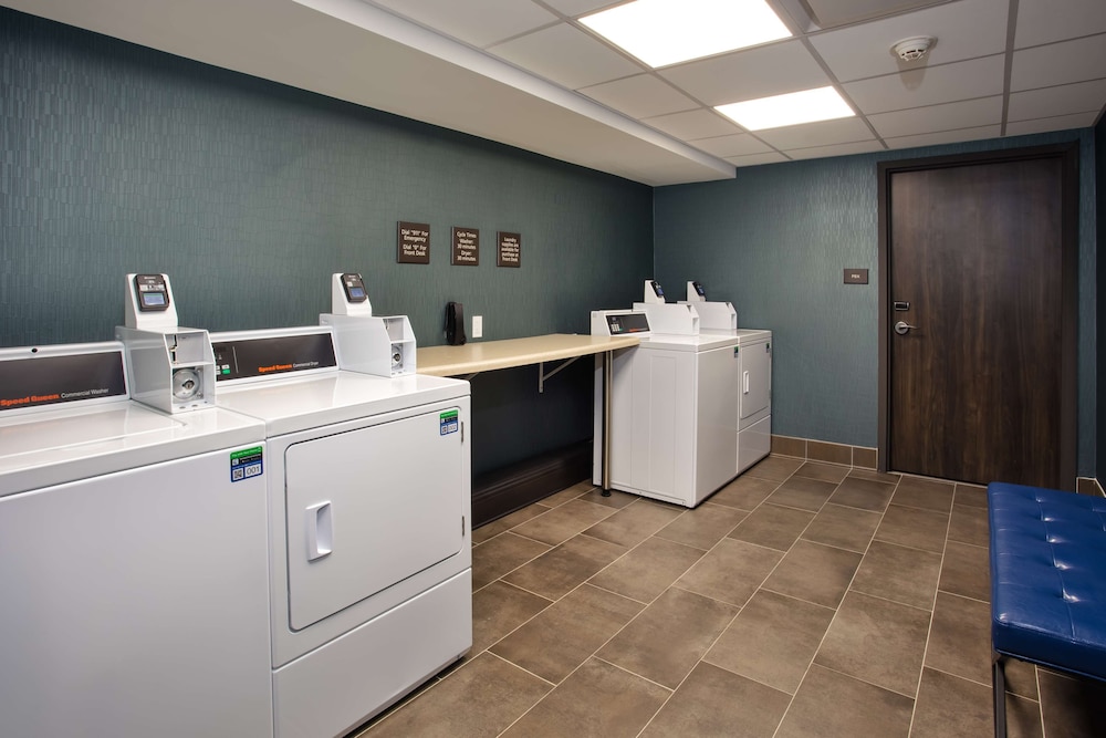 Hampton Inn Union City - photo 19