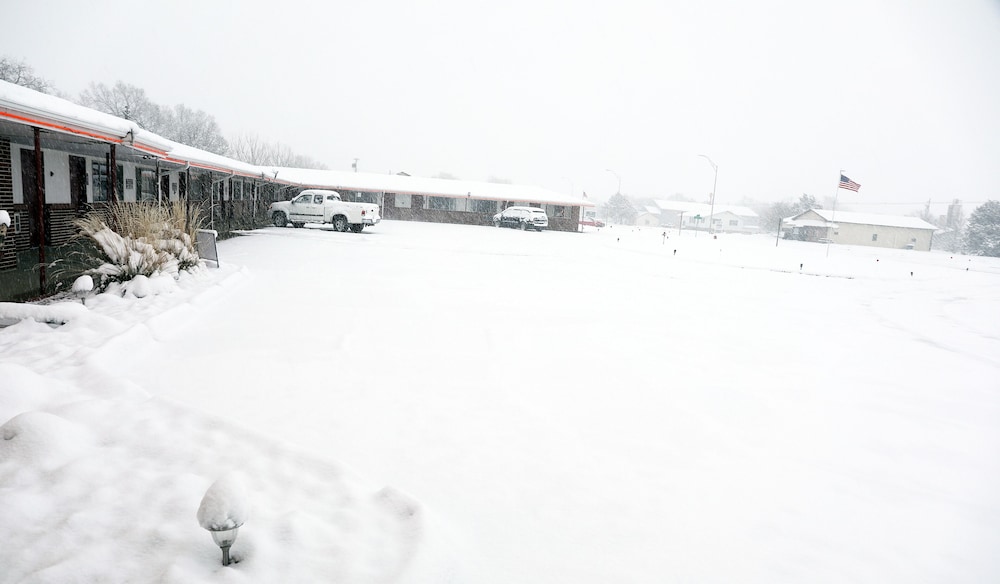 Raine Motel - photo 61
