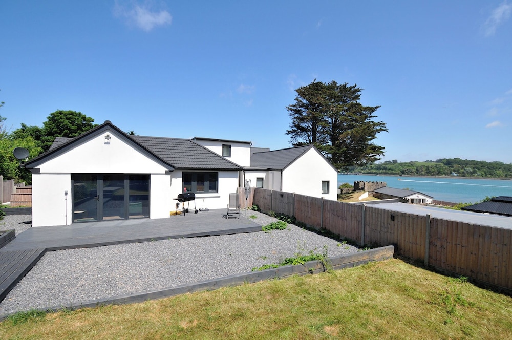 The Mooring in Bideford, United Kingdom