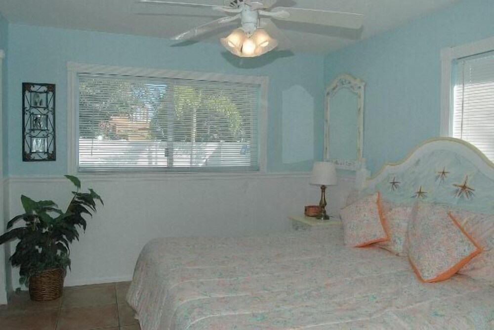 Seagrass Flats Unit 1 - photo 3