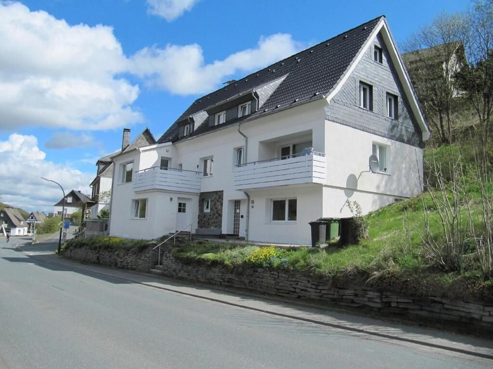 Ferienhaus Bergfreiheit — 4-Star Luxury Hotel in Winterberg, Germany