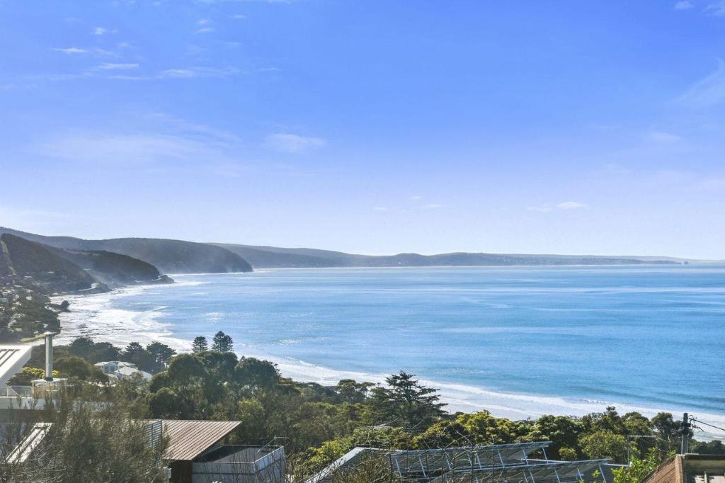 Charles Byo Linen in Lorne, Australia