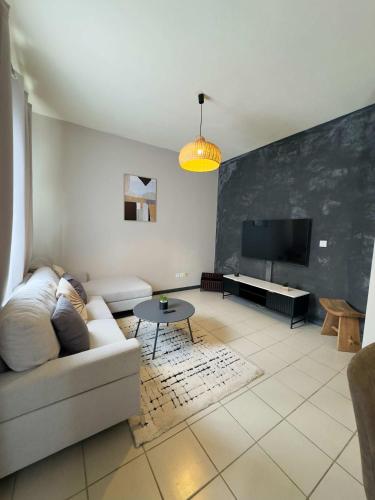 3 Bedroom Apt 1min Walk to Beach AO11 — 4-Star Luxury Hotel in Flic En Flac, Mauritius