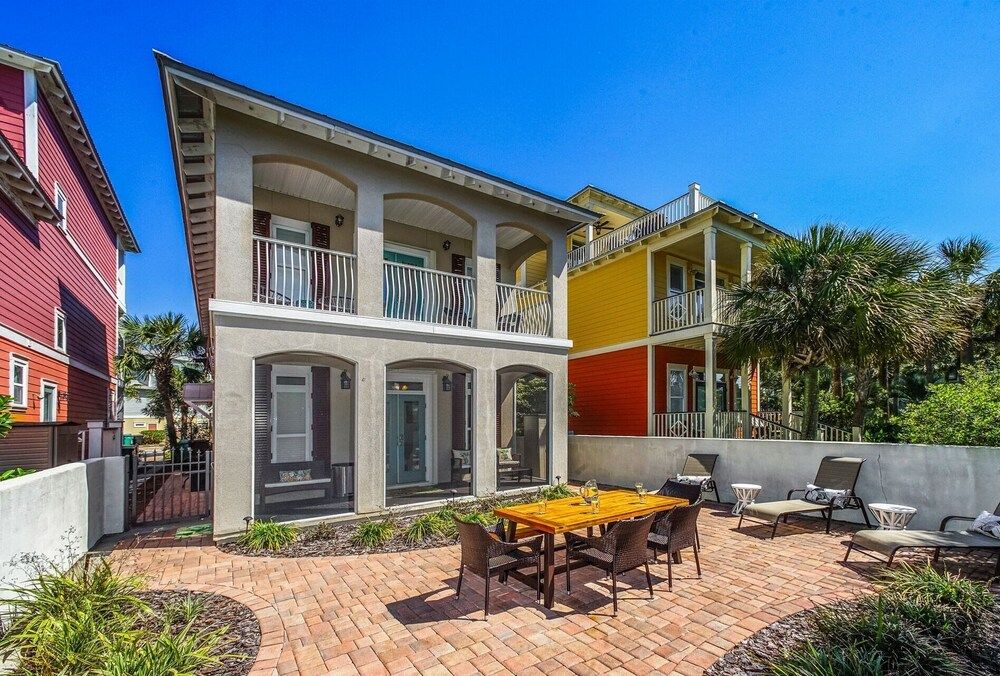 Driftwood Cottage At Seacrest Beach 1581803 — 4-Star Luxury Hotel in Panama City Beach, United States