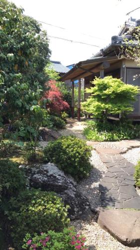 旅庭 福の小径 Fukunokomichi Path of Happiness — hotel in Isahaya