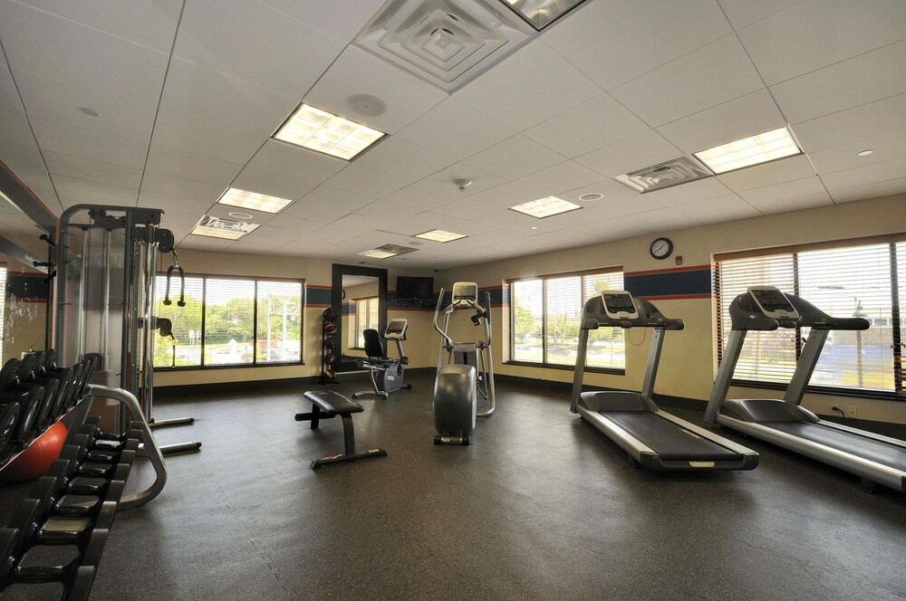 Hampton Inn Jericho Westbury - photo 55