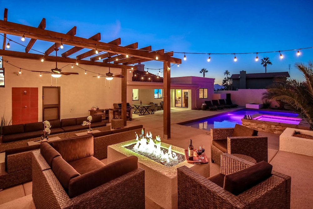 690 Avenida Laredo - last minute hotel in Unknown City
