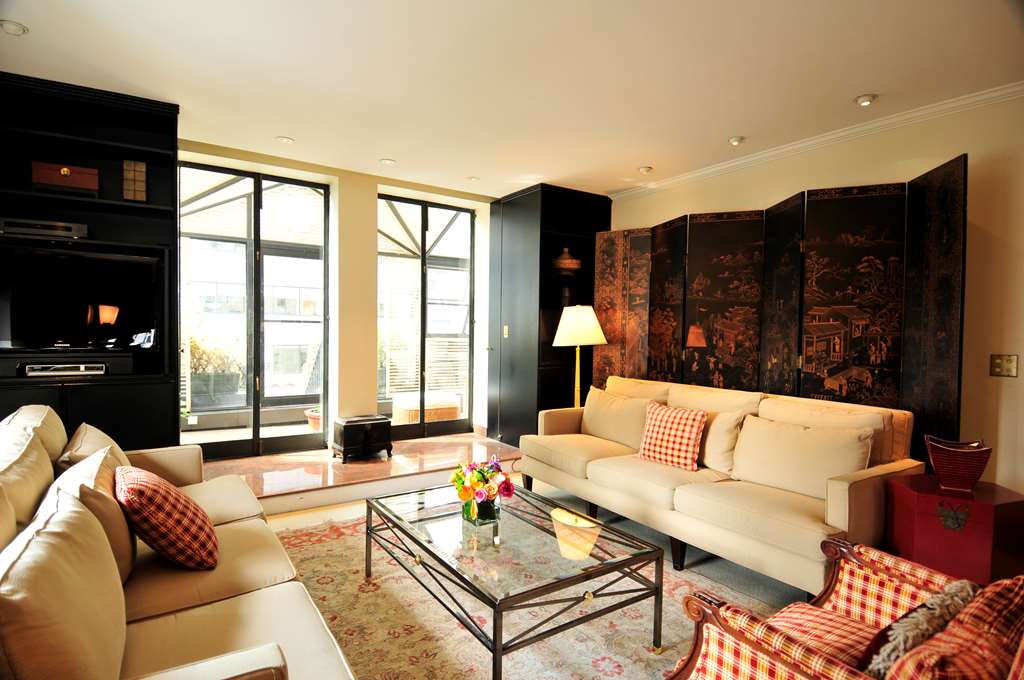 The Lombardy Hotel - photo 38