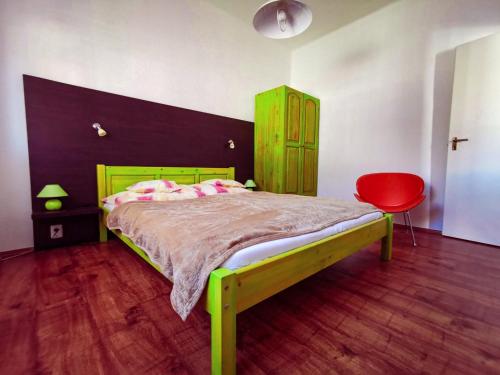 Apartment for 5 ppl at Lake Balaton in Balatonfenyves, Hungary
