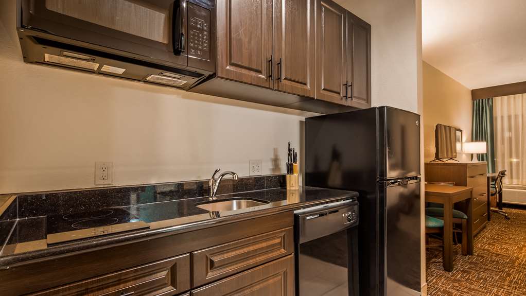 Best Western Plus Executive Residency Elk City - photo 12