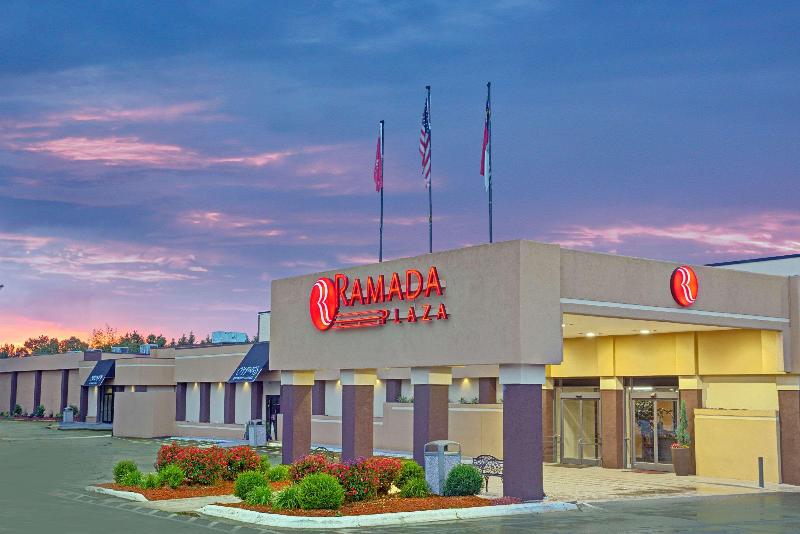 Ramada Plaza Charlotte Airport Hotel and Conference Center - featured photo