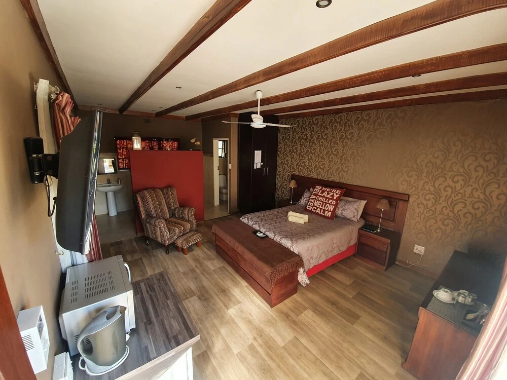 Diamond Rose Guest House — 4-Star Luxury Hotel in Middelburg, South Africa