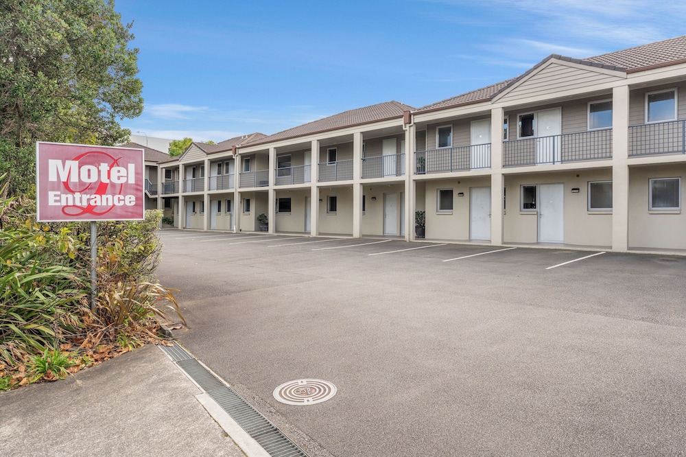 Dannemora Motor Inn in Auckland, New Zealand