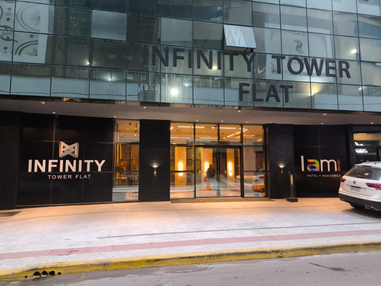 Flat Infinity — 4-Star Luxury Hotel in Itapema, Brasil
