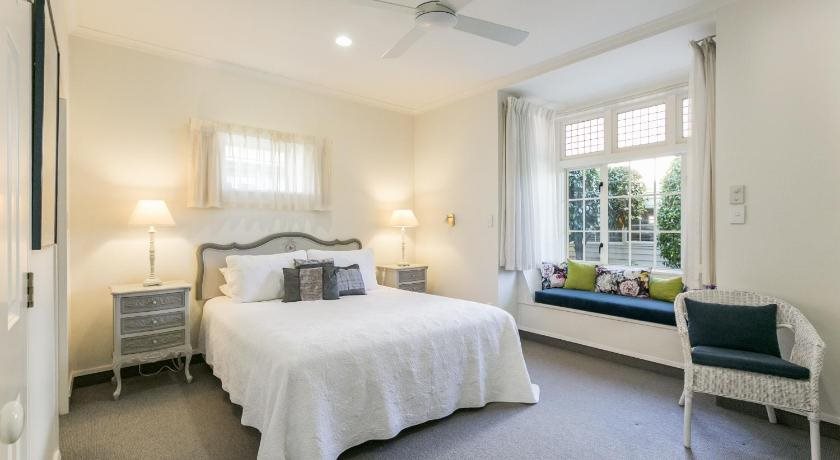 119 On Georges — 4-Star Luxury Hotel in Napier, New Zealand