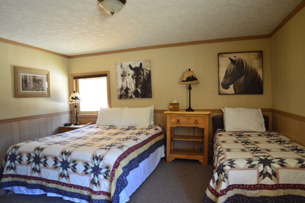Daven Haven Lodge & Cabins - photo 6