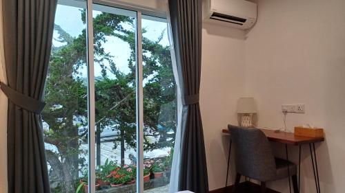 Sling & Stone Mountain Suites — Ranau — photo 2