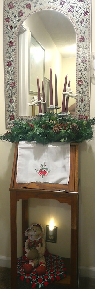 Lil Black Bear Inn - photo 136