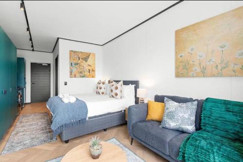 Luxe at Nine Palms Near Canal Walk