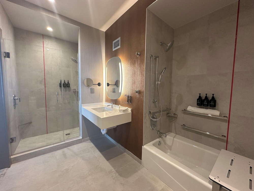 Hotel Indigo Baton Rouge Downtown by IHG - photo 17