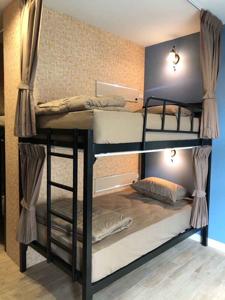 Mangkon Hostel