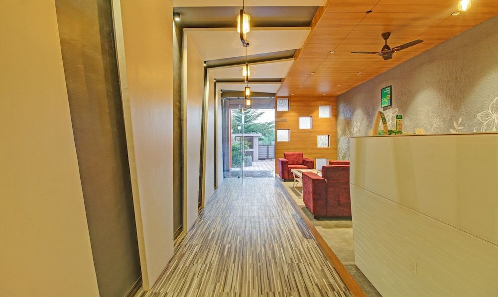 Hotel Matoshree Inn in Satara, India