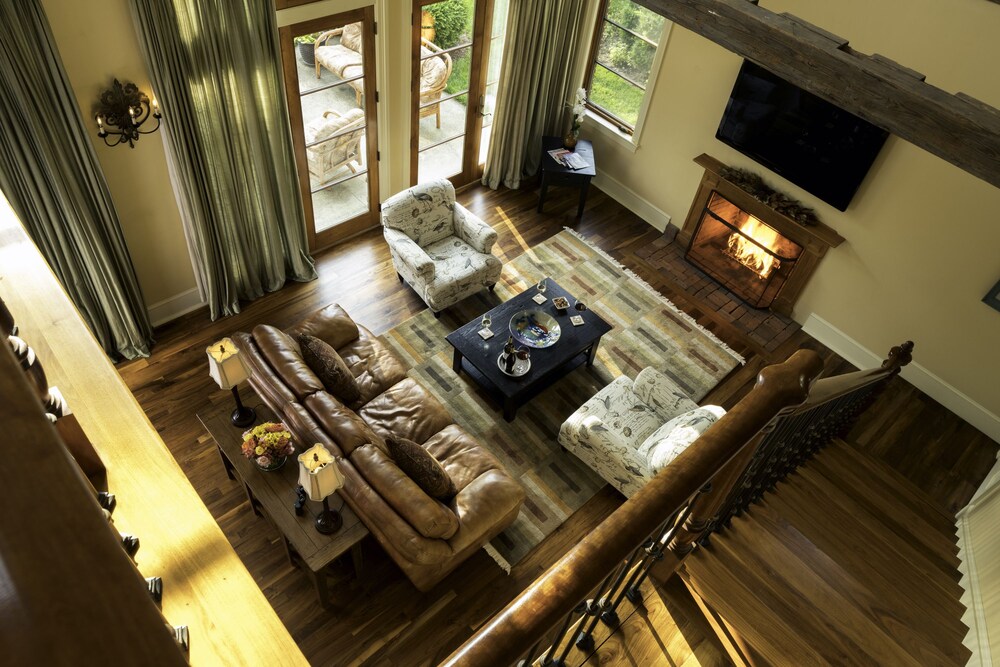 Great Oak Manor - photo 24