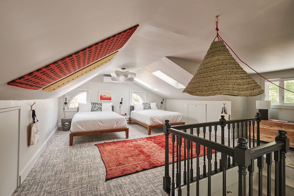Woodstock Way Hotel - photo 23